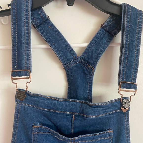 Overalls - Picture 2 of 4